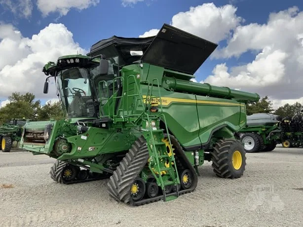 JOHN DEERE X9 1000 — foto 1 de 17