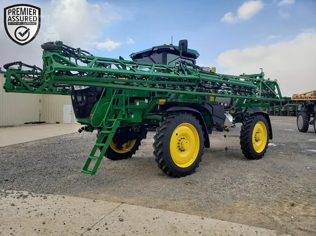 JOHN DEERE 410R — foto 1 de 16
