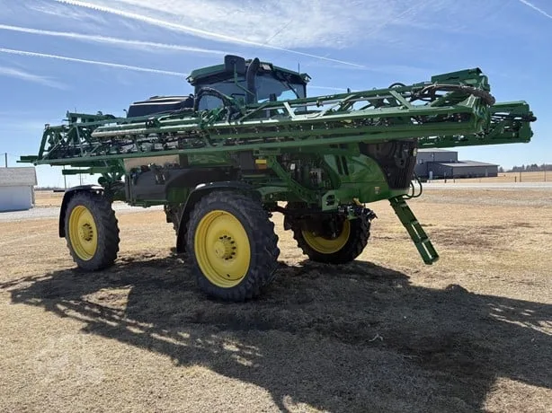 JOHN DEERE 616R — foto 1 de 39