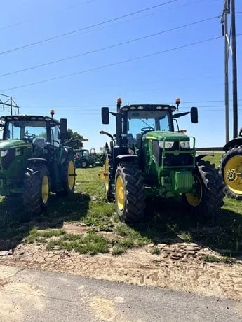 JOHN DEERE 6R 175 — foto 1 de 6