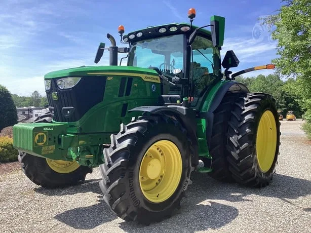JOHN DEERE 6R 175 — foto 1 de 10