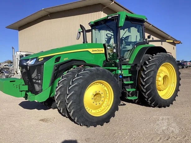 JOHN DEERE 8R 340 — foto 1 de 32
