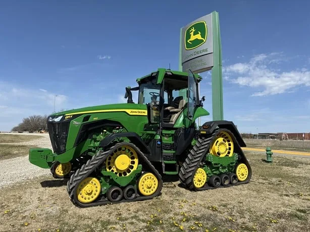 JOHN DEERE 8RX 410 — foto 1 de 16