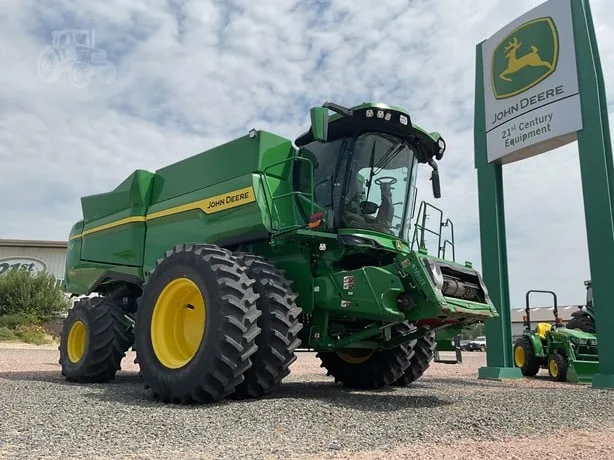JOHN DEERE S7 800 — foto 1 de 34