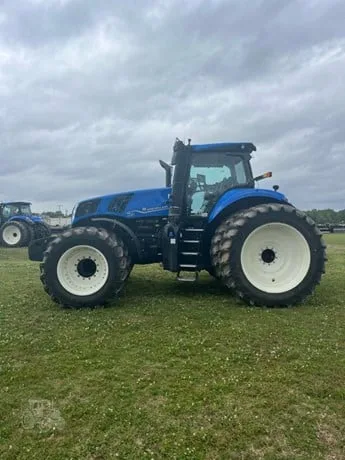 NEW HOLLAND T8.410 — foto 1 de 17
