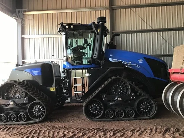 NEW HOLLAND T9.655 SMARTTRAX — foto 1 de 16
